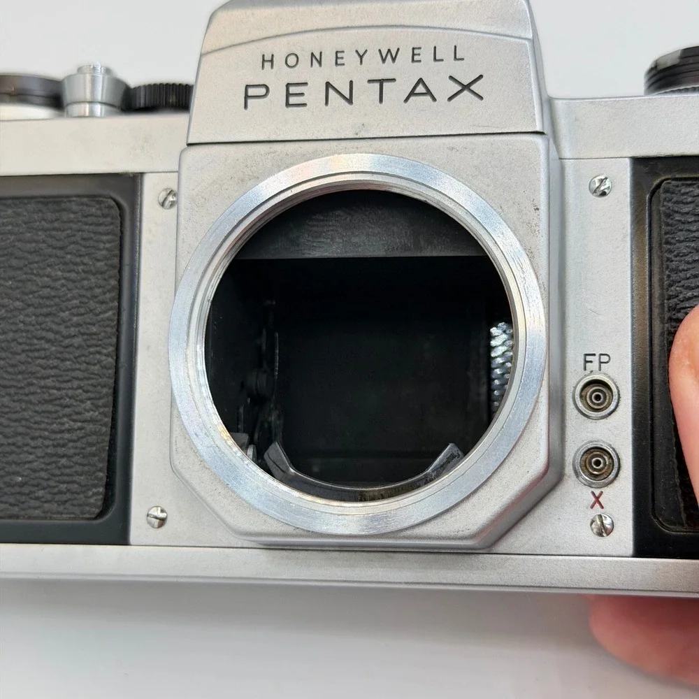 Honeywell Pentax H1a 35mm SLR Film Camera Body Silver Asahi M42 Mount 1510413